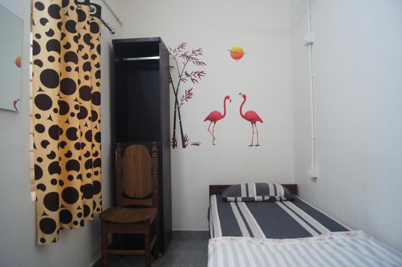 Cornerbunker Hostel ไมซอร์ ภายนอก รูปภาพ