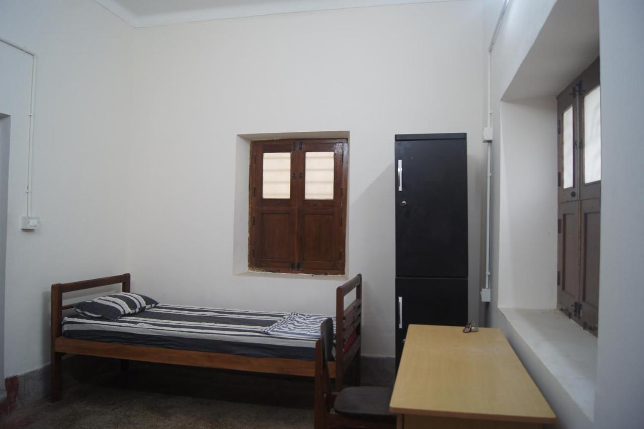 Cornerbunker Hostel ไมซอร์ ภายนอก รูปภาพ